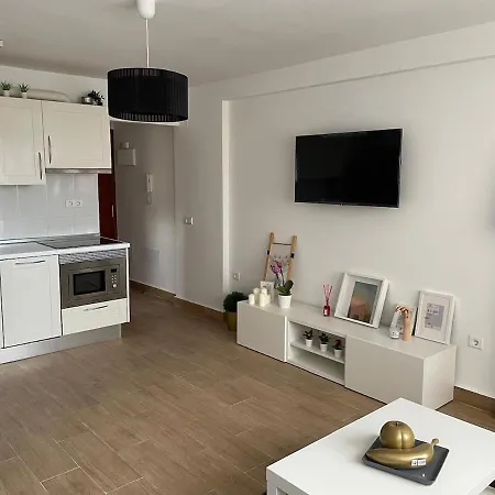 Cozy In Apartman Benalmádena
